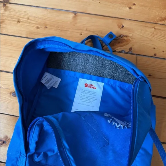 Fjallraven RE-KÅNKEN Backpack 🎒 - Picture 4 of 5